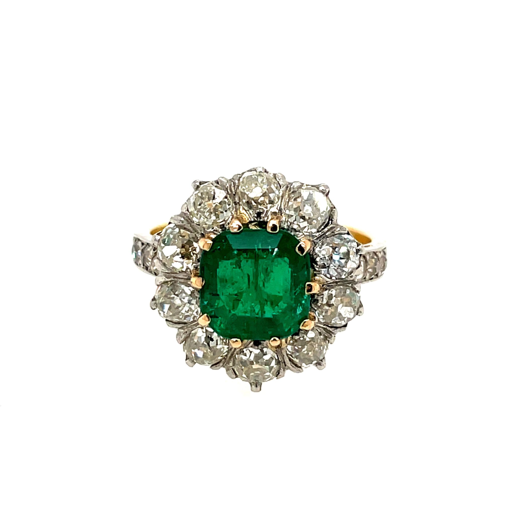 Smaragd 2,46ct Gr.56 ca. 3,0ct Diamanten Bicolor 750/ 18K DSEF Zertifikat