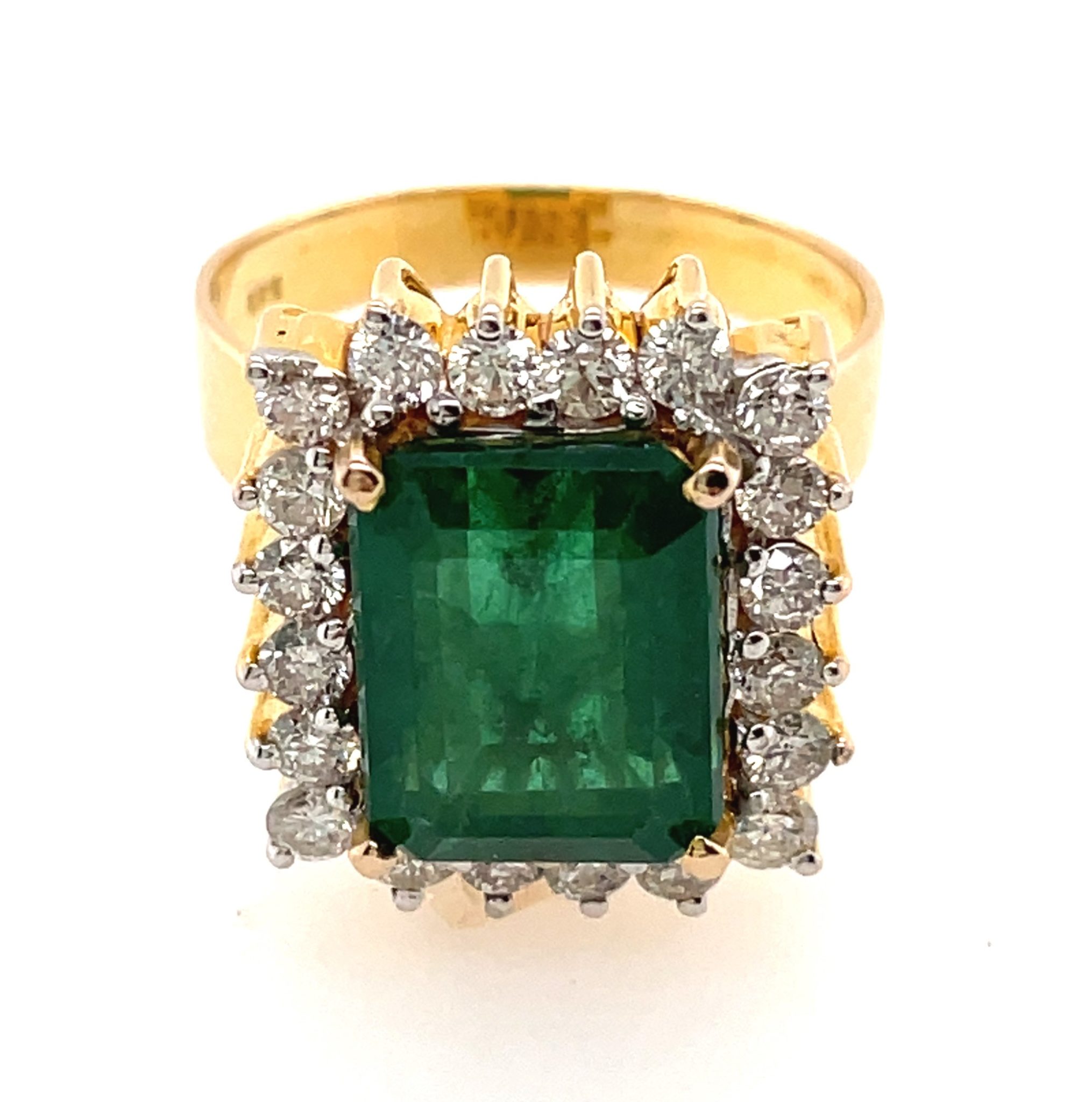 Smaragd Ring  im Kissenschliff ca. 0,60 ct Brillanten 585/14 Gelbgold