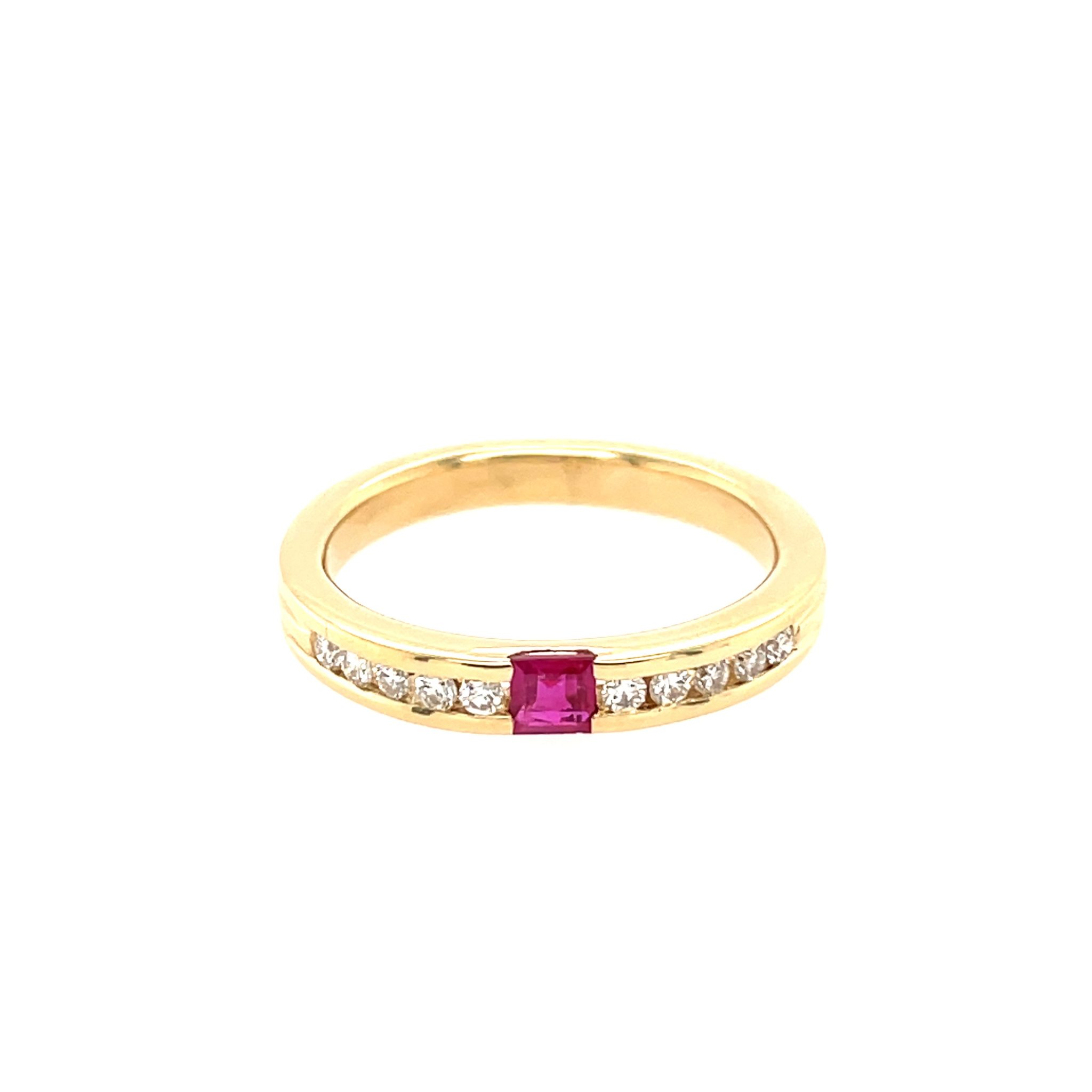 Rubin Ring Gr.56 ca. 0,20 ct Diamanten Gelbgold 750/ 18K
