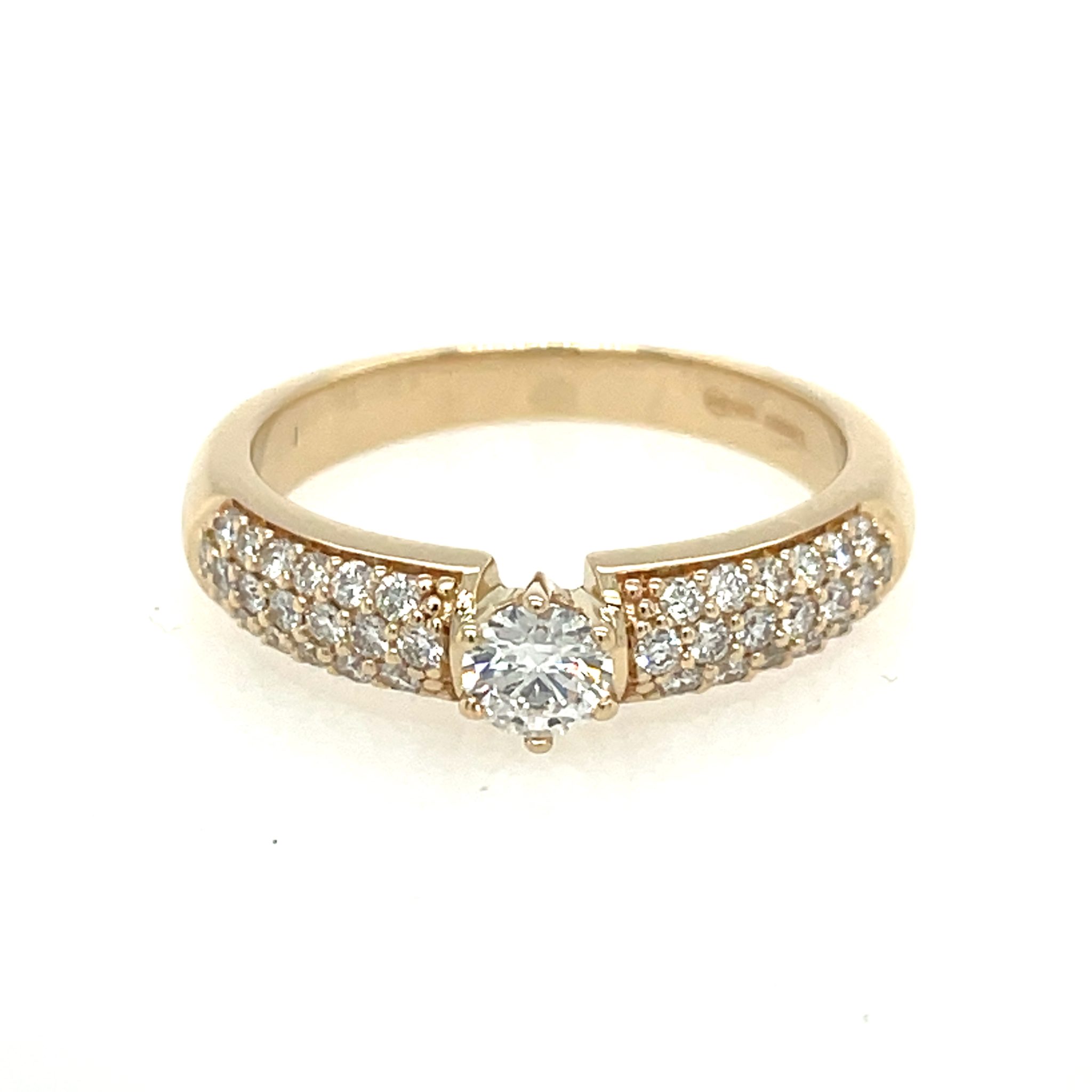 CHRIST Ring Gr. 58 ca. 0,80 ct Diamanten Gelbgold 585/ 14K